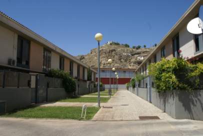 Casas y chalets en Calatayud - pisos.com